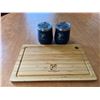 Image 1 : Bamboo Cutting Board and two thermal tumblers
