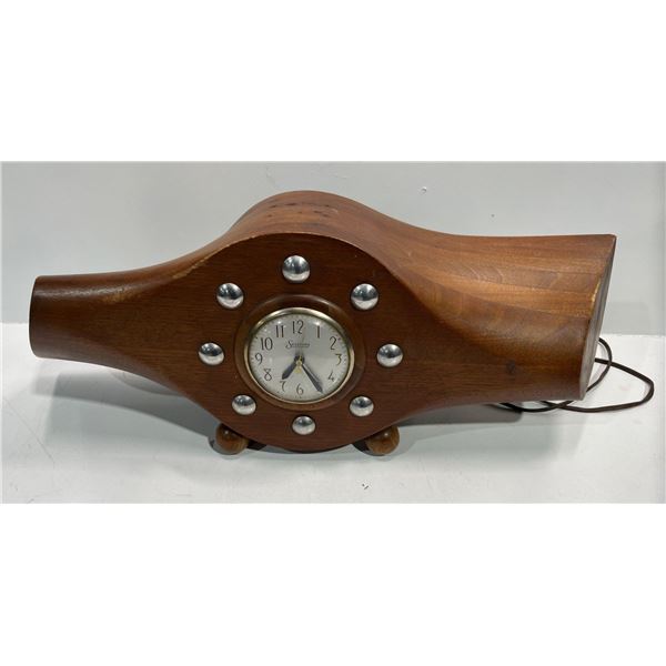 Mantle Clock made from Wooden WWI Airplane Propeller (works)