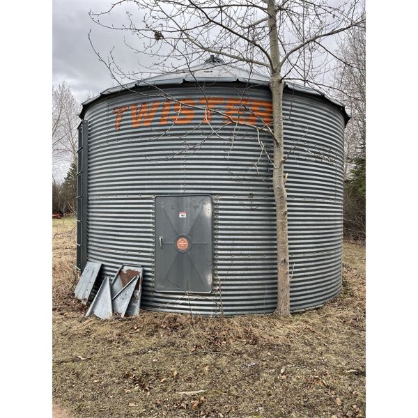Twister Grain Bin - 4 Rings