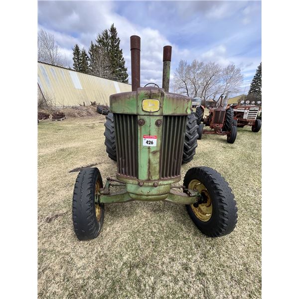 JD 720 Tractor (Not Seized)