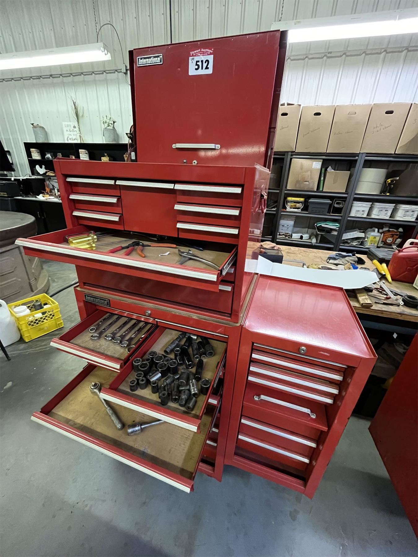Int Tools Int Tool Box & Contents