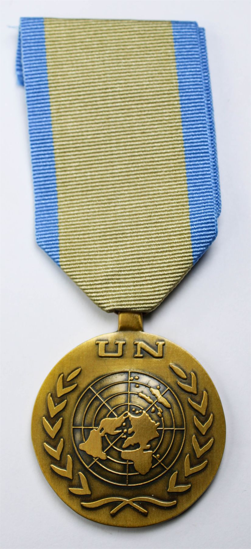 UNITED NATIONS SERVICE MEDAL WITH RIBBON