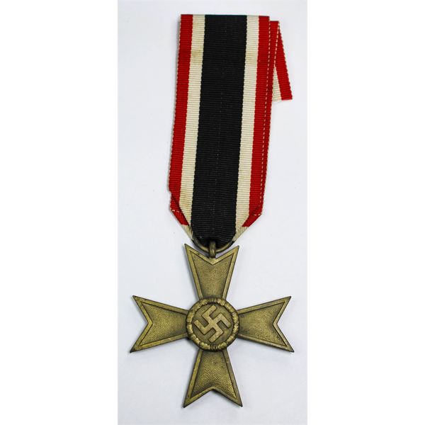 1939 WWII GERMAN WAR MERIT CROSS SECOND CLASS