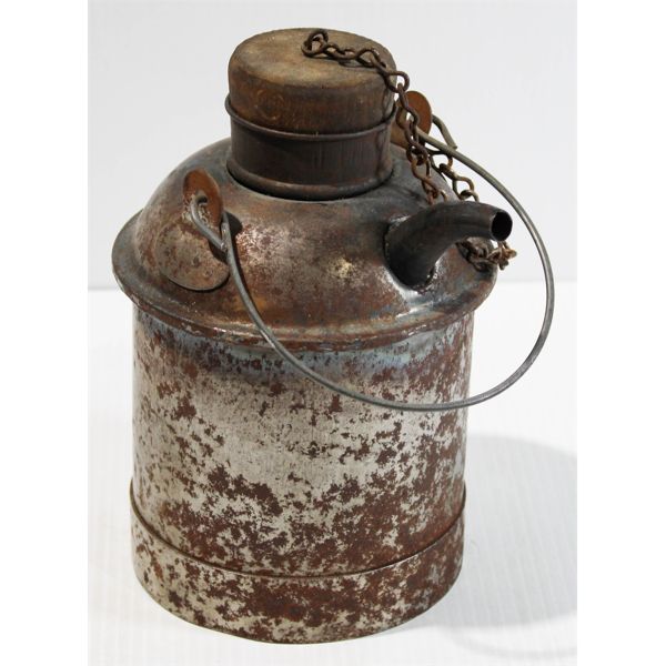 VINT. METAL OIL CAN 