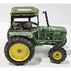 Image 2 : VINT. TIN JOHN DEERE TRACTOR TOY