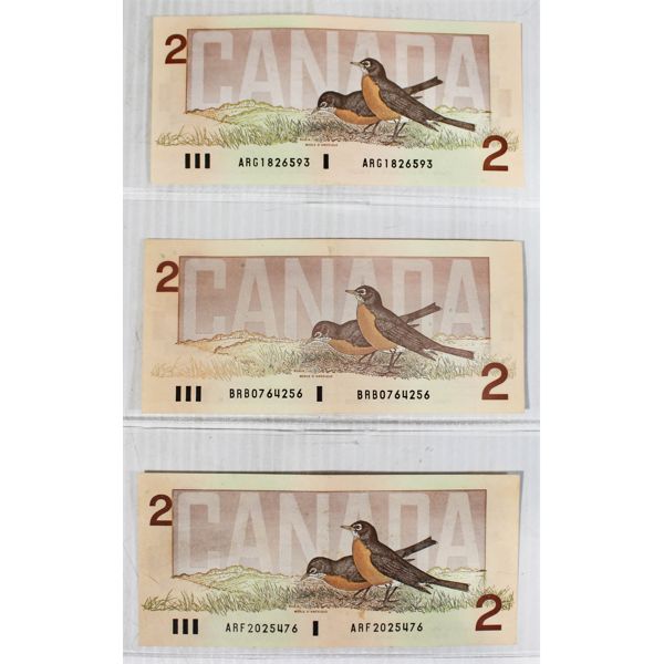 THREE 1986 CANADIAN ROBIN $2 BANK NOTES 