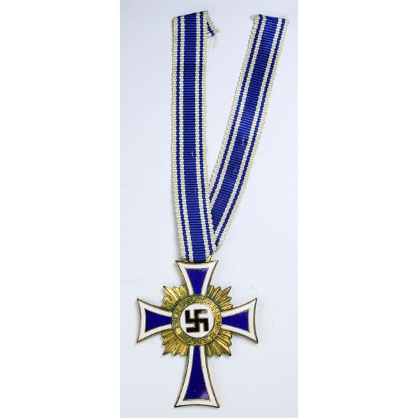 WWII 1938 GERMAN GOLD MOTHERS CROSS MEDAL