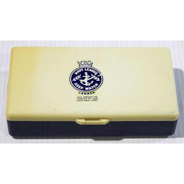 VINT. NAVY LEAGUE KEEP WATCH CANADA STORAGE CASE