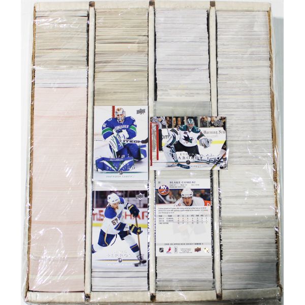 3800+ ESTATE HOCKEY CARDS 