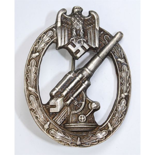 WWII GERMAN LUFTWAFFE HEER FLAK BADGE