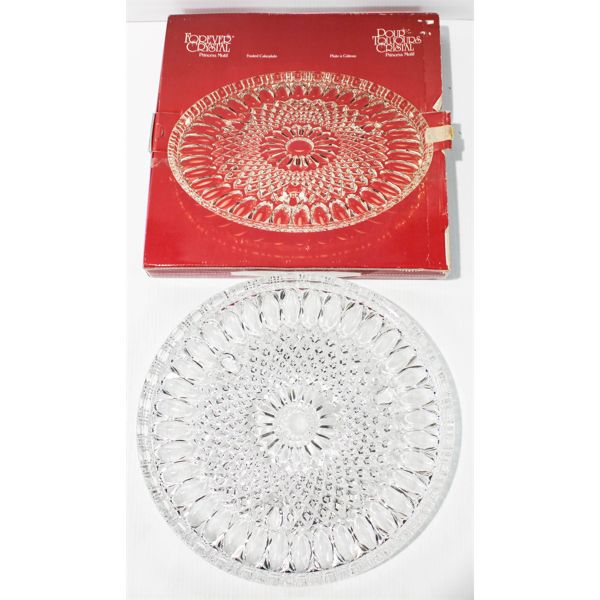 FOREVER CRYSTAL PRINCESS MOTIF FOOTED CAKEPLATE W/ BOX.