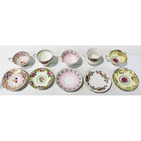 5 ASST. BONE CHINA TEA CUP & SAUCERS.