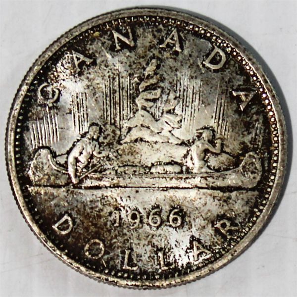1966 CANADIAN SILVER VOYAGEUR DOLLAR