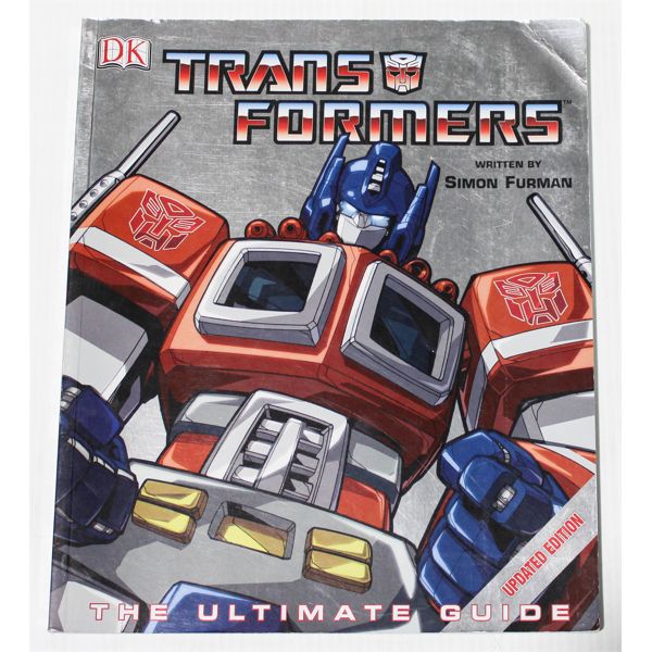 2007 TRANS FORMERS THE ULTIMATE GUIDE BOOK.