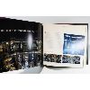 Image 3 : THE ART OF STAR TREK DISCOVERY HARDCOVER BOOK