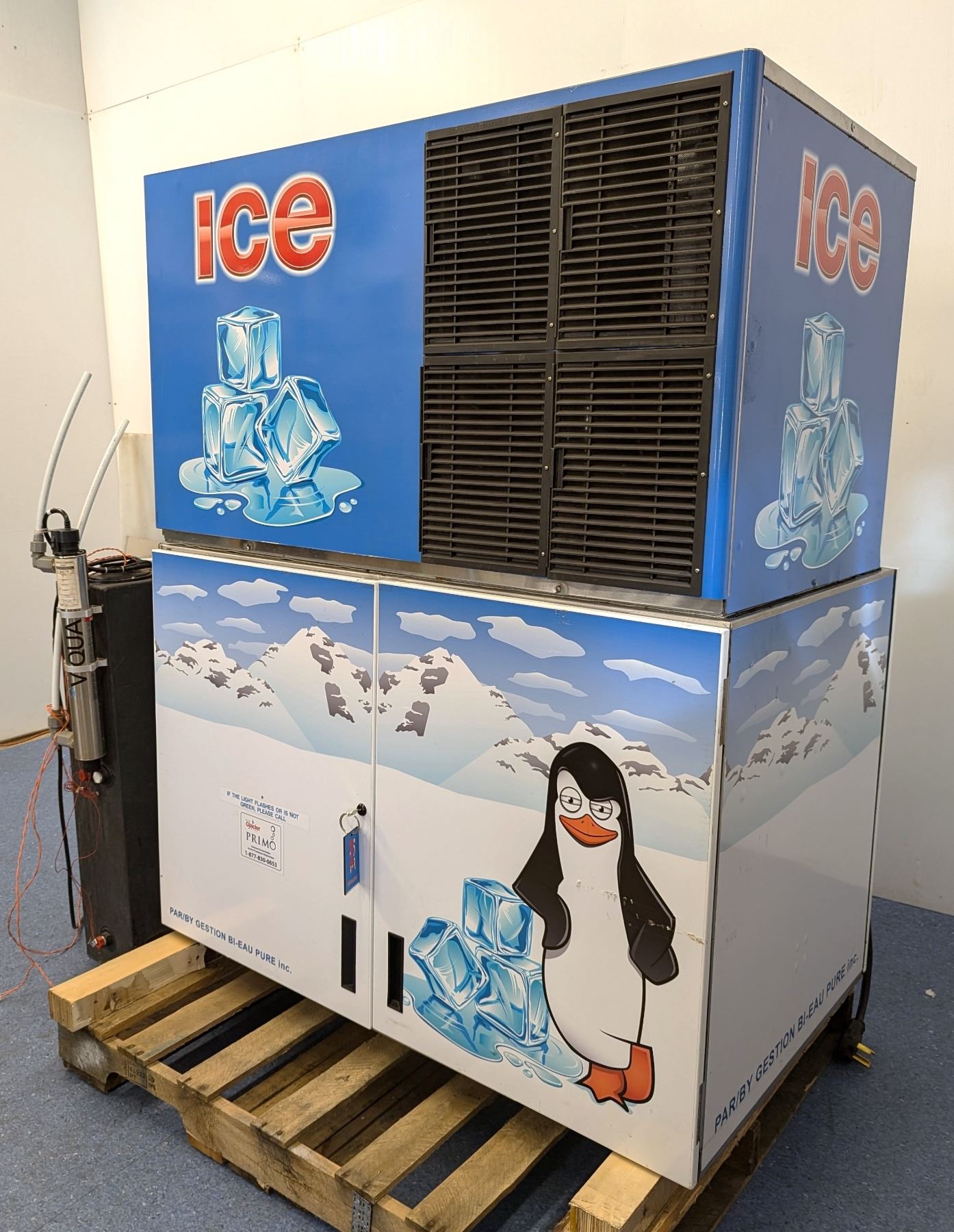 Hoshizaki Crescent Cuber Ice Head And Leer Bagging Machine