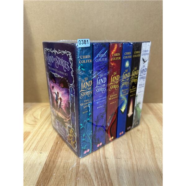 Lot of 1 The Land of Stories 6 Piece Book Set