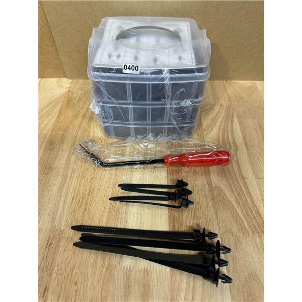 Lot of 1 Car Clip Retainer Set