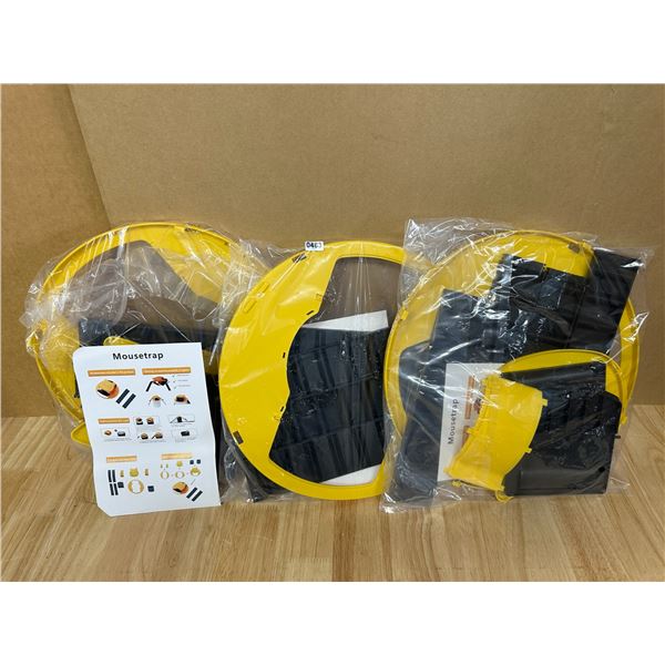 Lot of 3 Bucket Conversion Mouse Traps