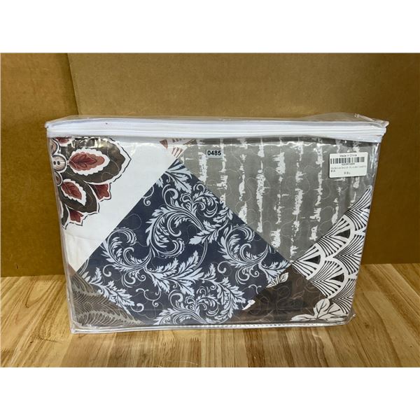 Lot of 1 Brindille Queen Size Quilt Set
