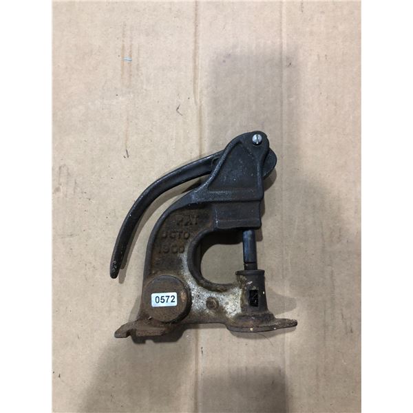 Lot of 1 Early 1900's Vintage/Antique Pony Leather Rivet Punch Tool