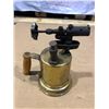 Image 3 : Lot of 1 Vintage Coleman Kerosene Blow Torch - Used