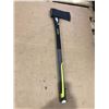 Image 3 : Lot of 1 Large Yardworks Axe - Used