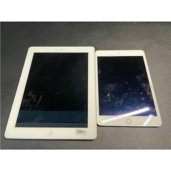 Lot of 2 iPads - Used
