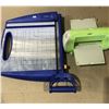 Image 1 : Lot of 2 Crafter's Tools - 1X Cuddlebug Die Cutting/Embossing Machine & 1x Paper Cutter - Used
