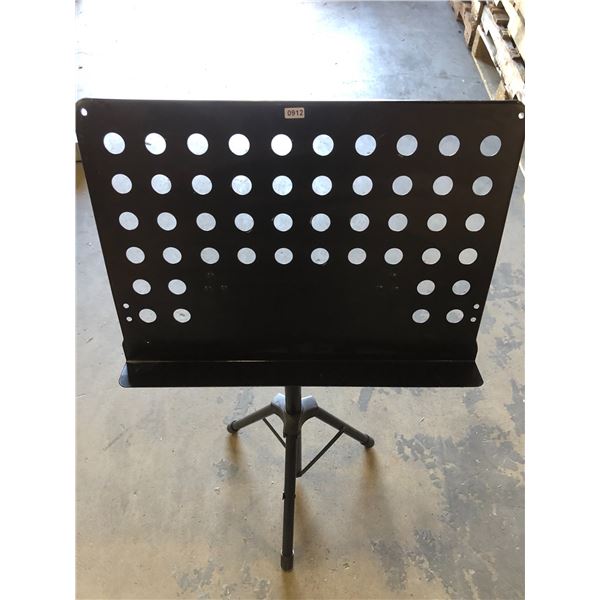 Lot of 1 Music Stand - Used