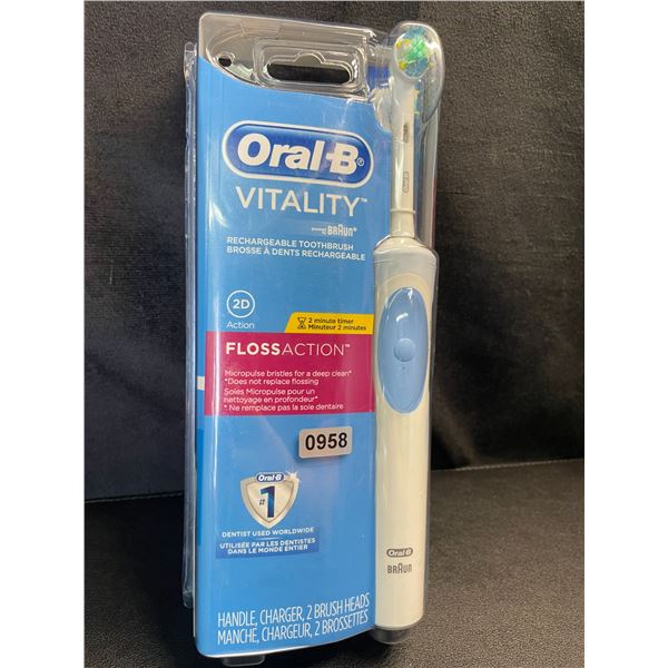 Lot of 1 Oral B Vitality Rechargeable Toothbrush - Brand New!