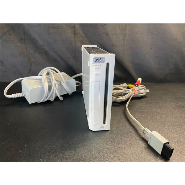 Lot of 1 Nintendo Wii Console with Cords - Used
