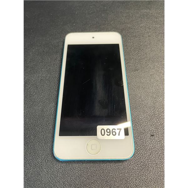 Lot of 1 iPod Touch (Model: A1421) - Used - For Parts/Repair