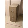 Image 1 : 3 Drawer Commodore Filing Cabinet - 15 1/4"W x 27"D x 40 1/2"H