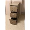 Image 2 : 3 Drawer Commodore Filing Cabinet - 15 1/4"W x 27"D x 40 1/2"H