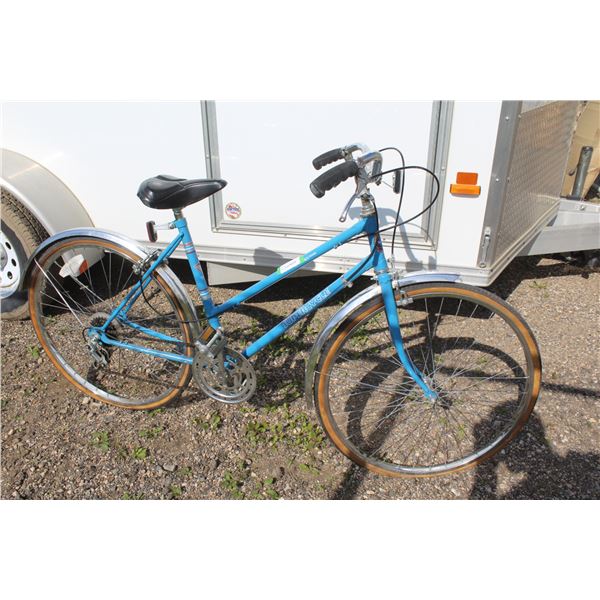 **Vintage Ladies Supercycle 6 Speed Bicycle