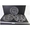 Image 1 : (3) Large Glass Plates (2 are divided)