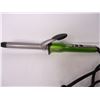 Image 2 : Curling Iron, Flat Iron and (4) Razor Blades