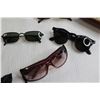 Image 3 : (8) Glasses/Sunglasses