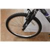 Image 5 : **Carrera 18 SP Bike - New Tires, Ready to Ride
