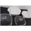 Image 3 : (2) Vintage Corningware Dishes w/Glass Lids - 9 3/4" & 8" (Small Glass Lid has Chip as Pictured)
