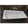 Image 1 : **Household Bathtub - 31"x60'x15" High