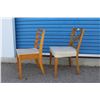 Image 5 : **(2) Wooden Dining Room Chairs