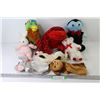 Image 1 : Monkey & Elephant Hand Puppets - Stuffed Animals