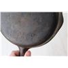 Image 2 : Cast Iron Frying Pan - 5" Diameter