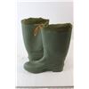 Image 2 : Men's Rain Boots - Size 9