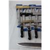 Image 2 : Assorted Knives