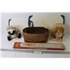 Image 1 : Plant Pot - (2) Stuffed Toys - Box of Skewers - (2) Cutting Boards
