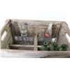 Image 6 : Vintage Wooden 7-Up Case (has crack) - (12) 7-Up Bottles - Labatt's - Pilsner - Coca-Cola - Kik - Pe
