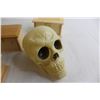 Image 5 : (3) Wooden Jewelry Boxes, (2) Small Birdhouses, Skull